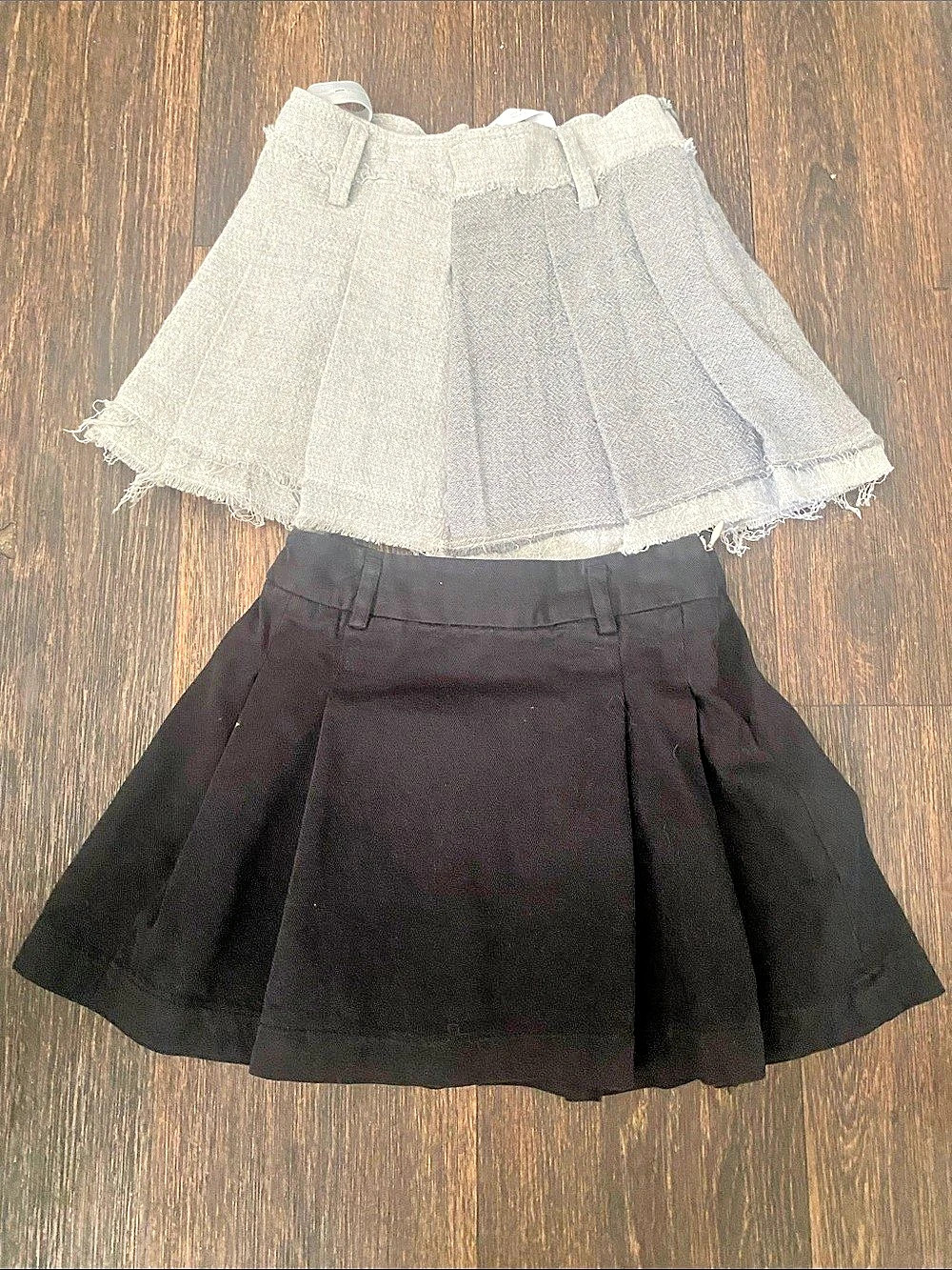 Zara girls  Gray & Black Mini Skirt Set
